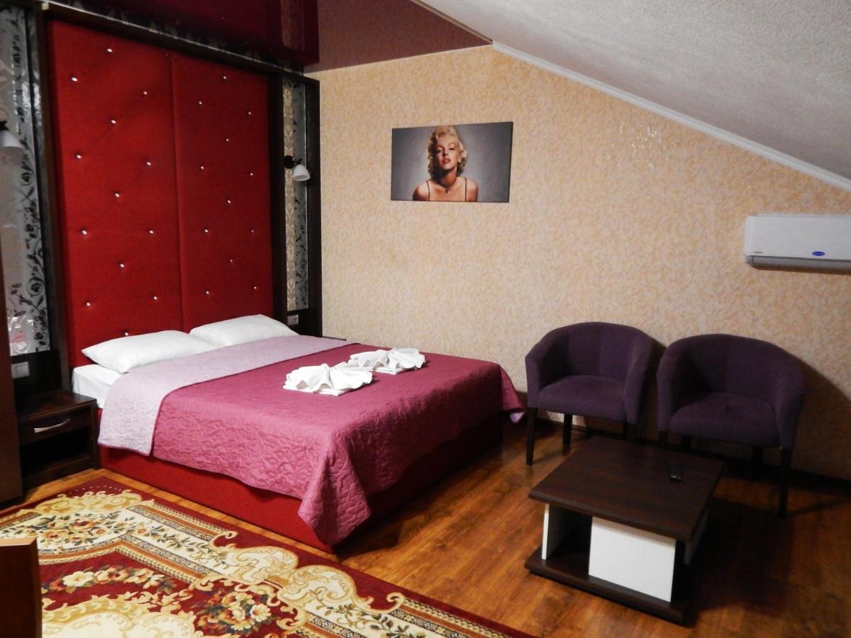 Guest House Херсон Экстерьер фото